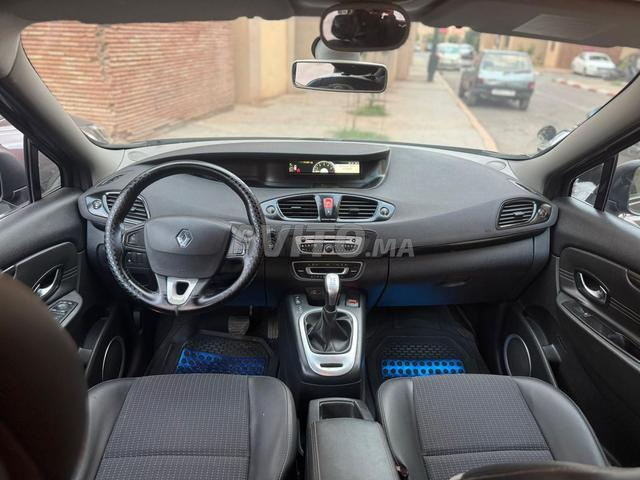 Renault Scenic أوتوماتيك 2012 DED 2017 - 2