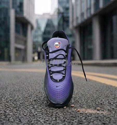 Vends une paire de Nike Air Max Dn SE. - 2