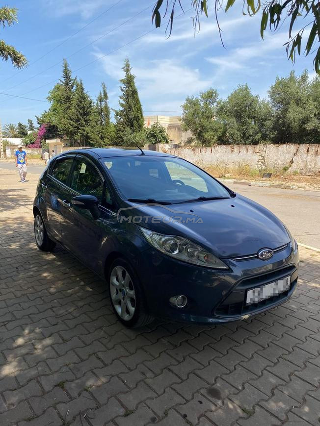 FORD FIESTA TITANIUM