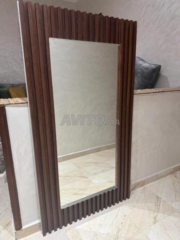 مرآة عصرية أنيقة - 2