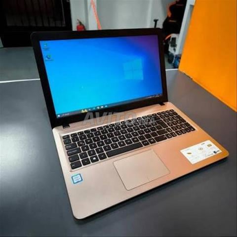Asus i5 6ème Ram 8 disque 512 SSD batterie 4h