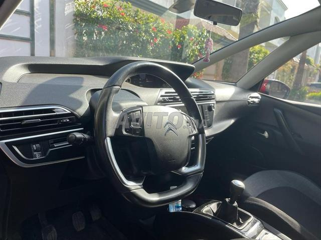 à vendre belle voiture C4-PICASSO - 2