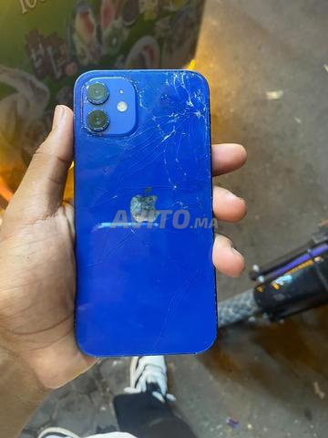 iPhone 12 128 Go 80% état de la batterie