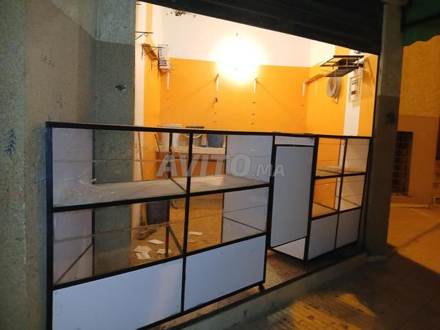 Excellente vitrine pour façade commerciale à vendre - 2