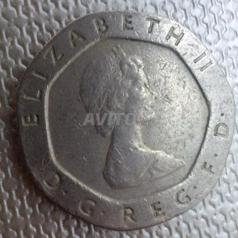 pièce monnaie 20 pence Queen Elizabeth 1984