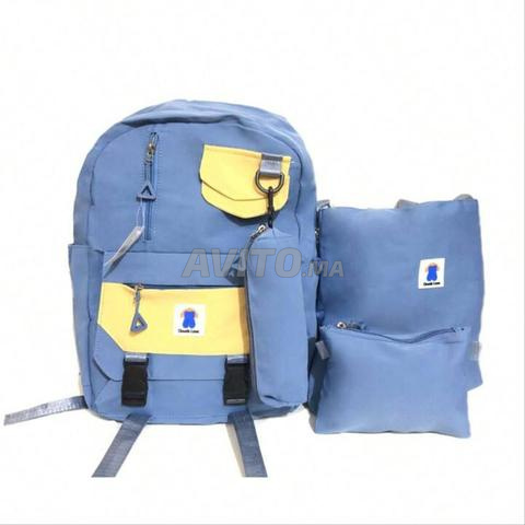 Ensemble de sacs scolaires et d'un sac à dos neuf, composé de 4 pièces