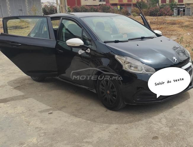 Peugeot 208 Diesel Manuelle 2017 à Salé