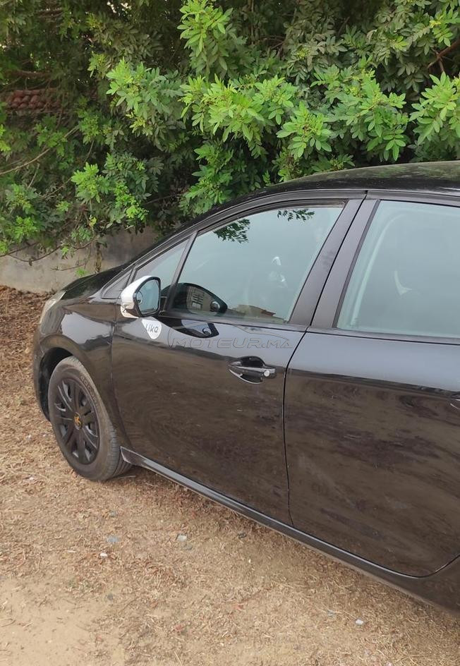 Peugeot 208 Diesel Manuelle 2017 à Salé