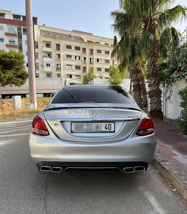 Mercedes-Benz 220 Diesel Automatique 2015 à Tanger