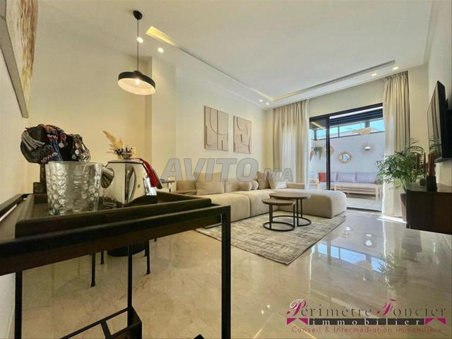 BOURGOGNE – إيجار استوديو حديث مع تراس - 2
