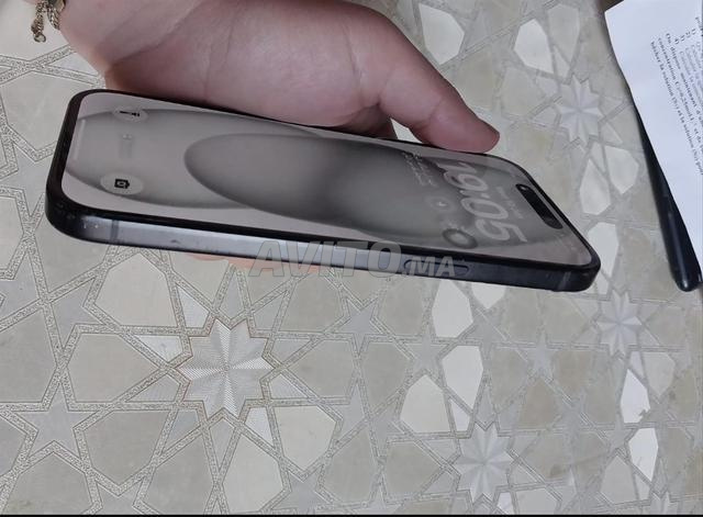 iPhone 15 عادي - 2