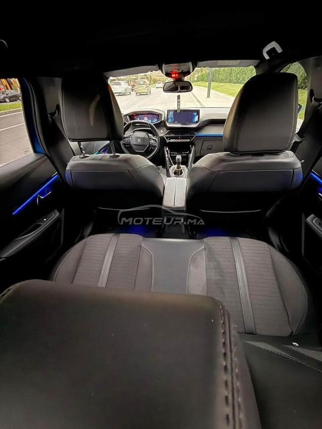 Je mets en vente une voiture Peugeot 