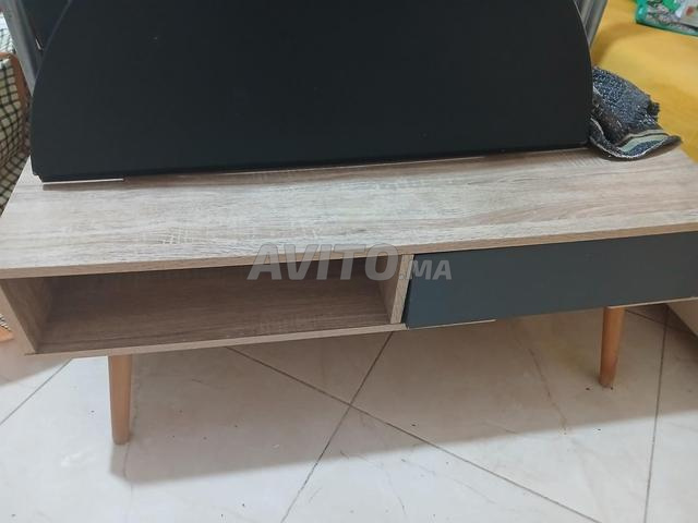 Vente : Matelas deux places et commode - 2