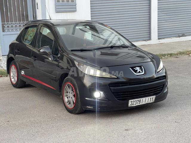 Peugeot 207 oxygo - 2