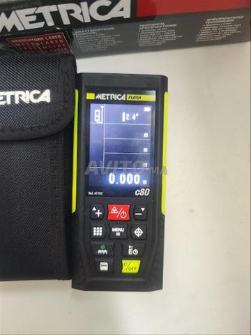 جهاز قياس المسافة بالليزر METRICA - 2