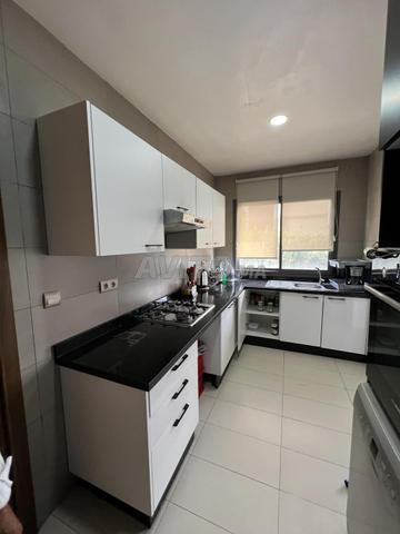 شقة مفروشة للإيجار على بعد 5 دقائق من hay riad