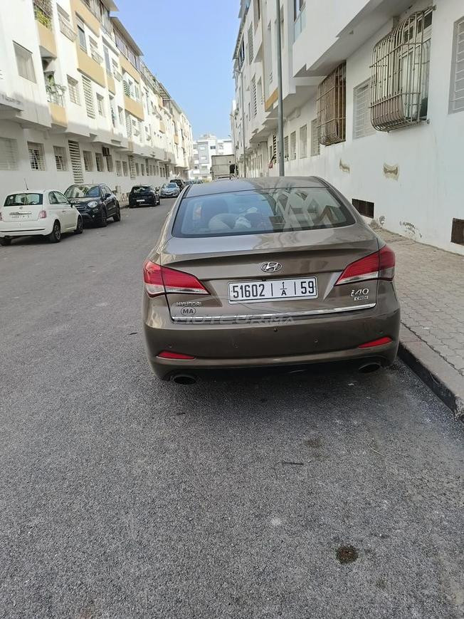 Hyundai i40 Diesel Manuelle 2013 à Temara