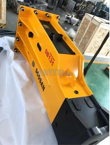 مطرقة SOOSAN - SB131 - 2833 كغ - 2