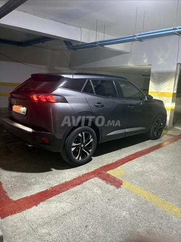 Peugeot 2008 Diesel Automatique 2022 à Tanger - 2