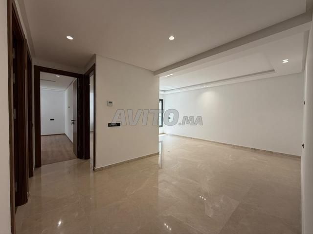 Appartement à louer 86 m² à Casablanca - 2
