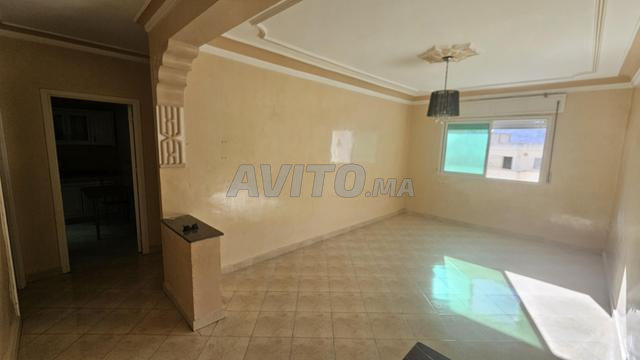 شقة مضيئة للبيع - 2