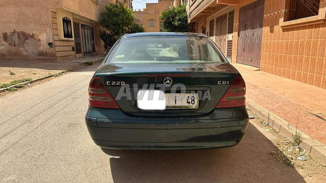 مرسيدس-بنز C220 - 2