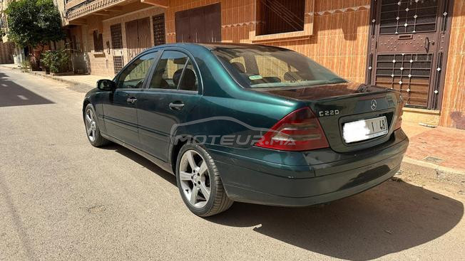 Mercedes-Benz C220