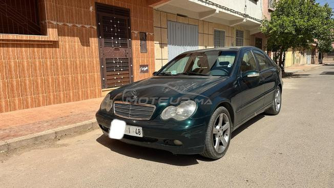 Mercedes-Benz C220