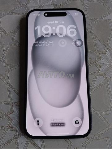 iPhone 15 normal