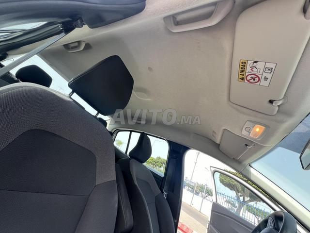 Dacia Logan Diesel Manuelle 2022 à Casablanca - 2