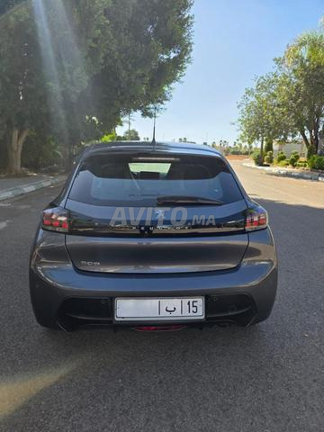 بيجو 208 ديزل ناقل حركة يدوي في فاس - 2