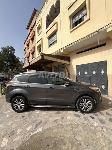 Ford Kuga 2017 Diesel – Très bon état