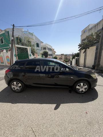 Opel Astra 2010 - 2