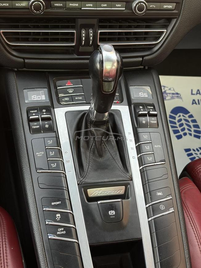 PORSCHE MACAN 2020 