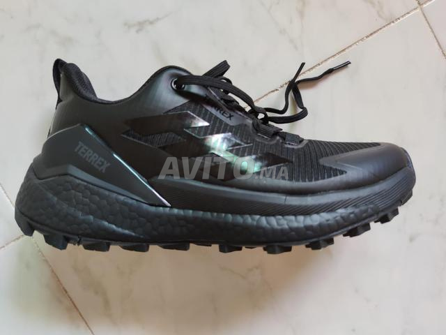 حذاء Adidas Terrex أسود مقاس 41 جديد