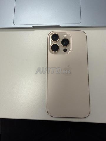 iPhone 16 Pro 128 Gb Desert Titanium - 2