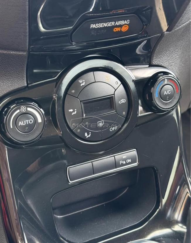 Ford Fiesra model 2015