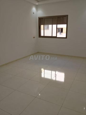 Appartement à louer 100 m² à Temara - 2