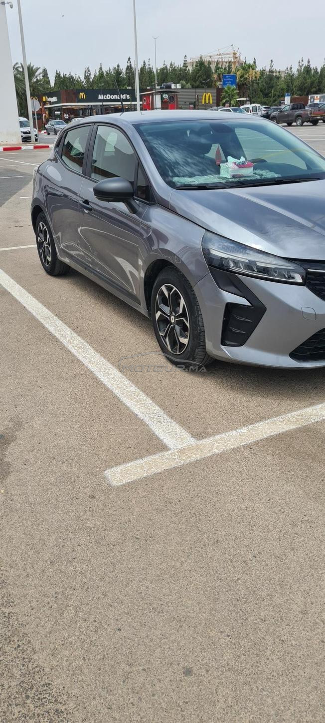 Renault Clio Diesel Manuelle 2024 à Fès