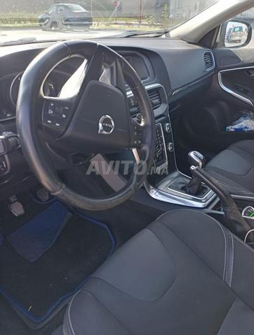 Volvo v40 d2 2017 محرك 2.0 - 2