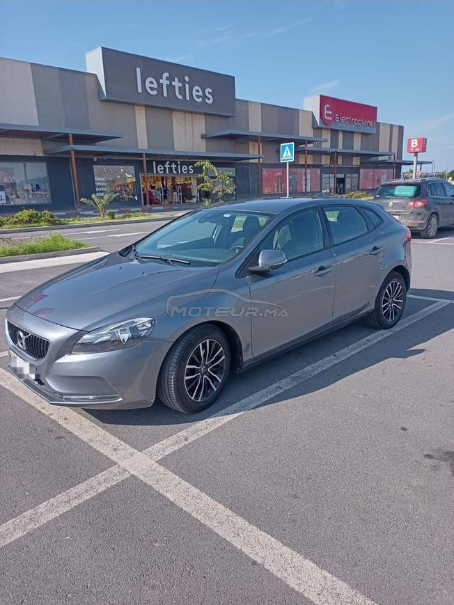 volvo v40 d2 2017 moteur 2.0