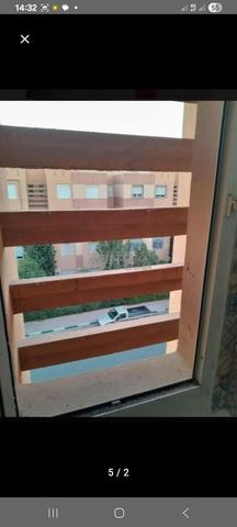 Appartement à vendre à Ain Mazwar, au deuxième étage, à 3 minutes du Kliz
