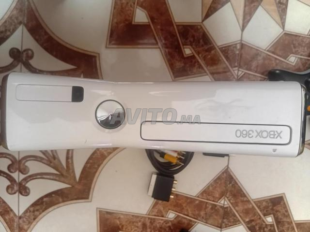 Console de jeux XBOX360 remplie de jeux - 2