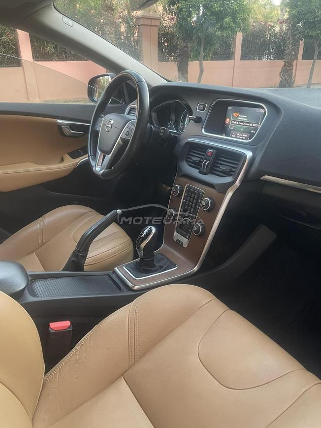 Volvo V40 Diesel Automatique 2020 à Marrakech