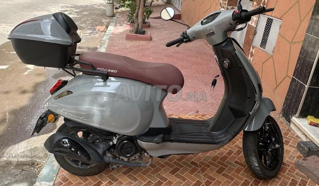 Motos scooter Leonardo Picasso - 2