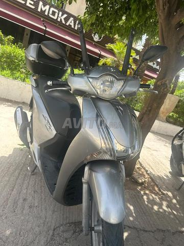 هوندا SH 125i - 2