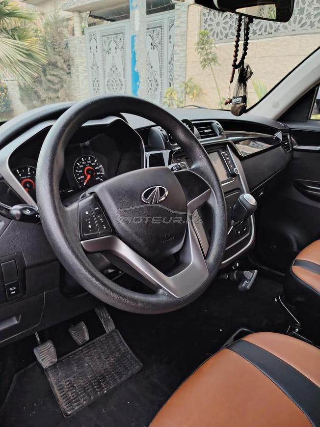 Mahindra KUV 100 nxt k8