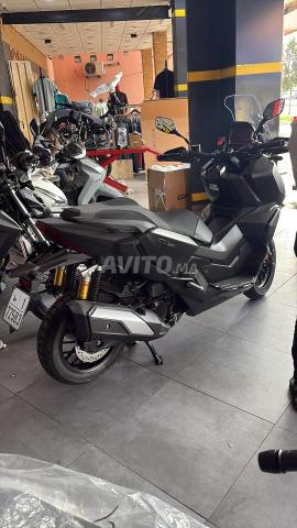 Honda ADV 350 - 2