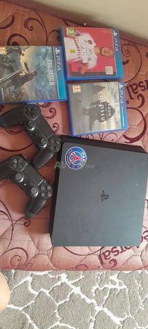 playstation 4  - 2