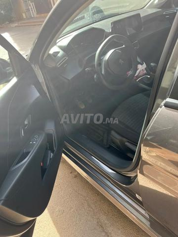 Peugeot 208 23/12 - 2